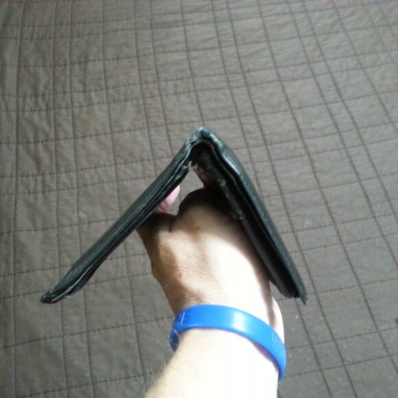 Vintage LV Louis Vuitton Epi Leather Wallet Bifold Unisex Women's Men's - Picture 6 of 14